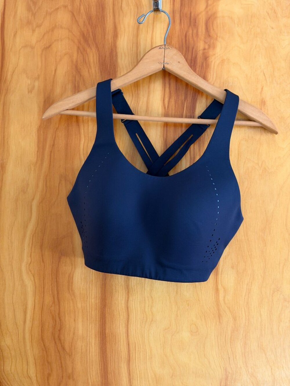 Lululemon air support bra (navy blue)